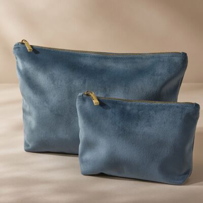 Velvet accessory bag Thumbnail